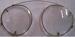 Image - Eyeglasses, Case