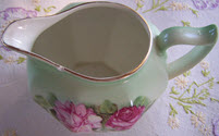 Image - Pitcher, Cream