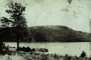 Image - Photograph, black-and-white.